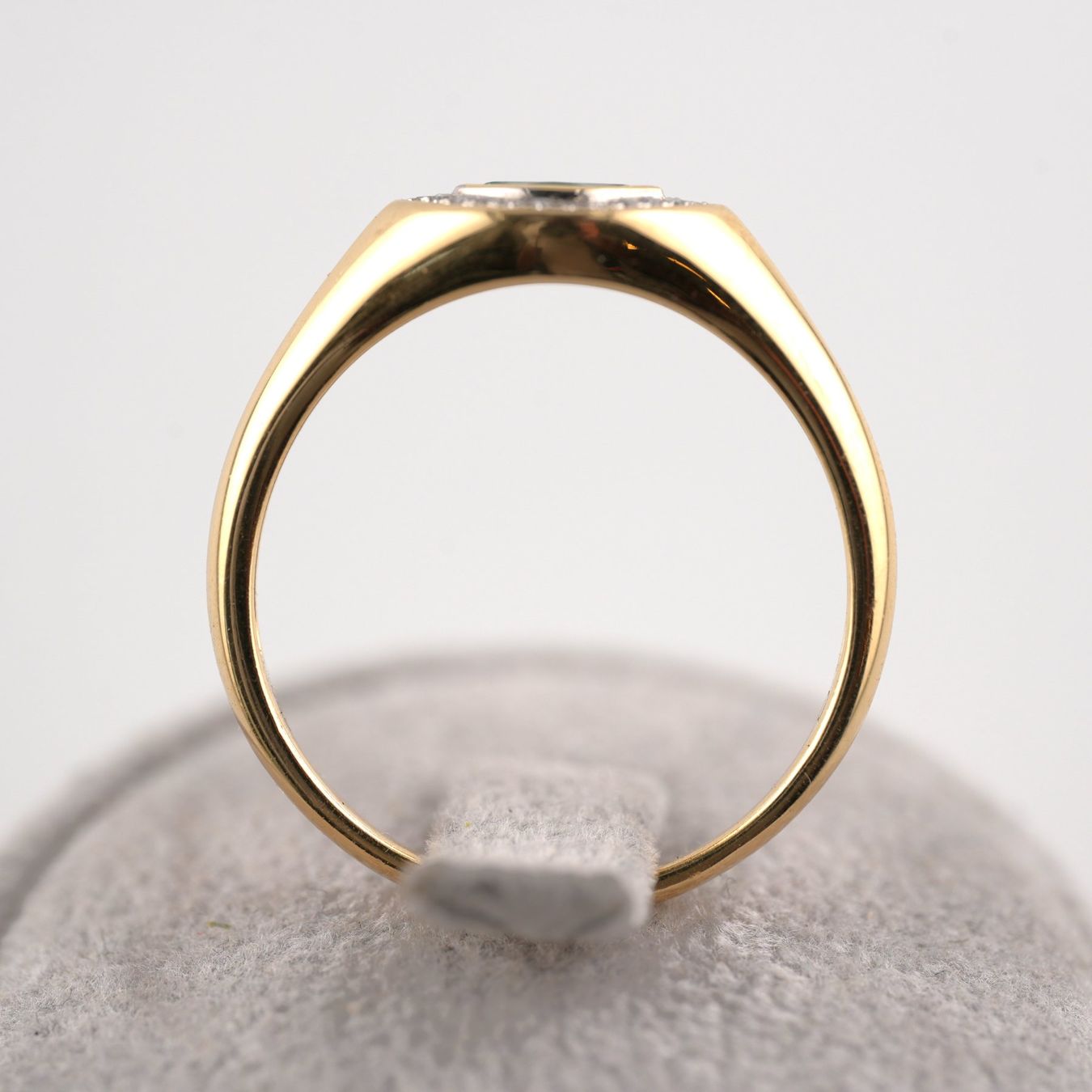Anelli: Goldring 14K mit grünem Stein – Usato da Basel venduto da Edelmetallhaus24 2