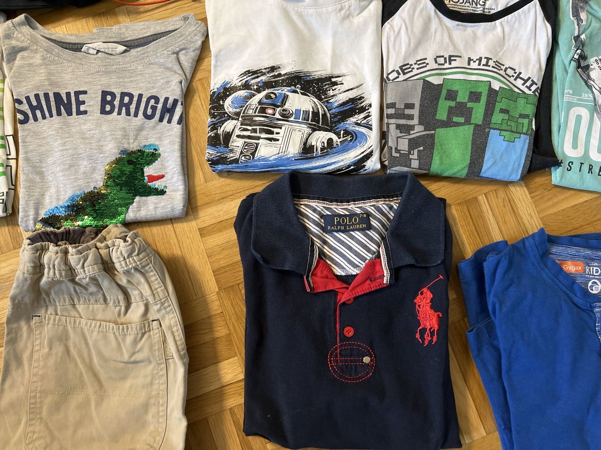 Lotti & Set di vestiti: Kinderkleider Paket Junge, Grösse 122/128 – Usato da Zuchwil venduto da Commander0 7