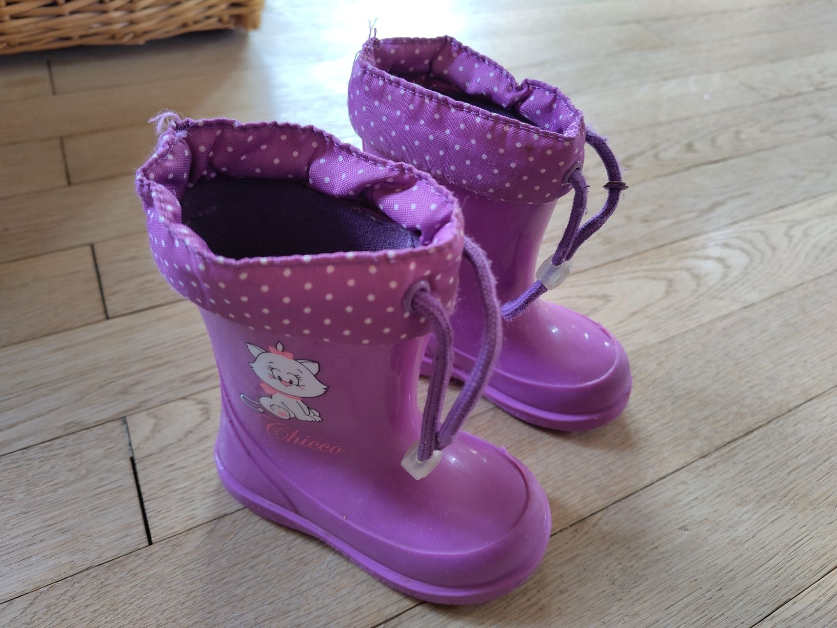 Chicco Scarpe per ragazzi: Lila Chicco Gummistiefel, Grösse 22 – Usato da St. Gallen venduto da Wysi
