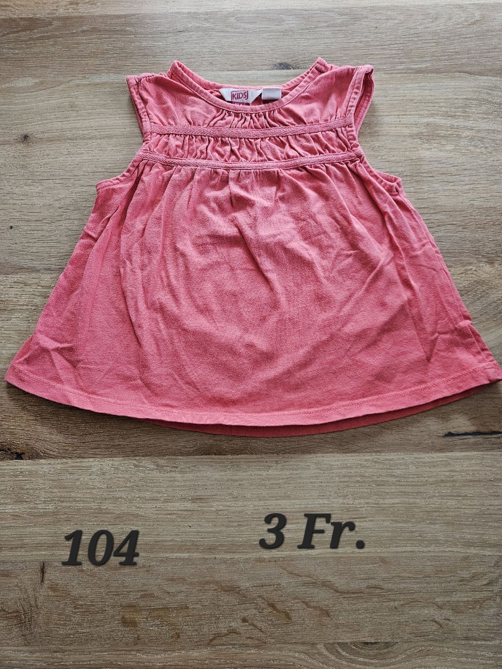 Camicette, T-shirt & Top: Träger Oberteil – Usato da Brittnau venduto da Ro-Sa1902