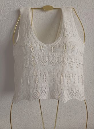 White Summer Knit Top, Size Small, Never Worn! Cute!