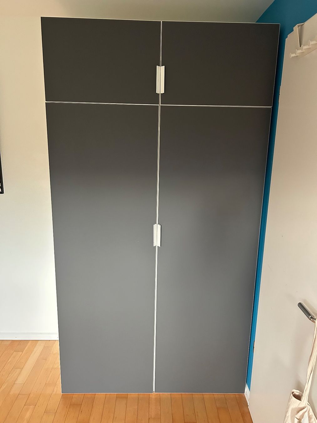 Ikea Armoires: Schrank Ikea – D'occasion à Dornach par leyladiego