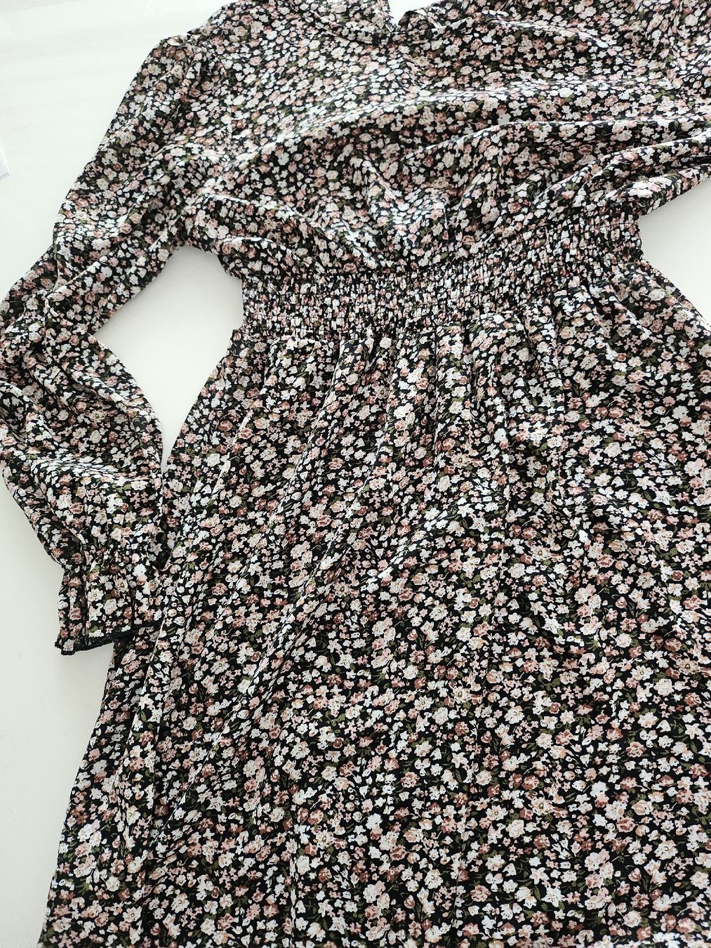 Kleider: Robe a manches longue – Gebraucht aus Dietlikon von mic_z7ly 1