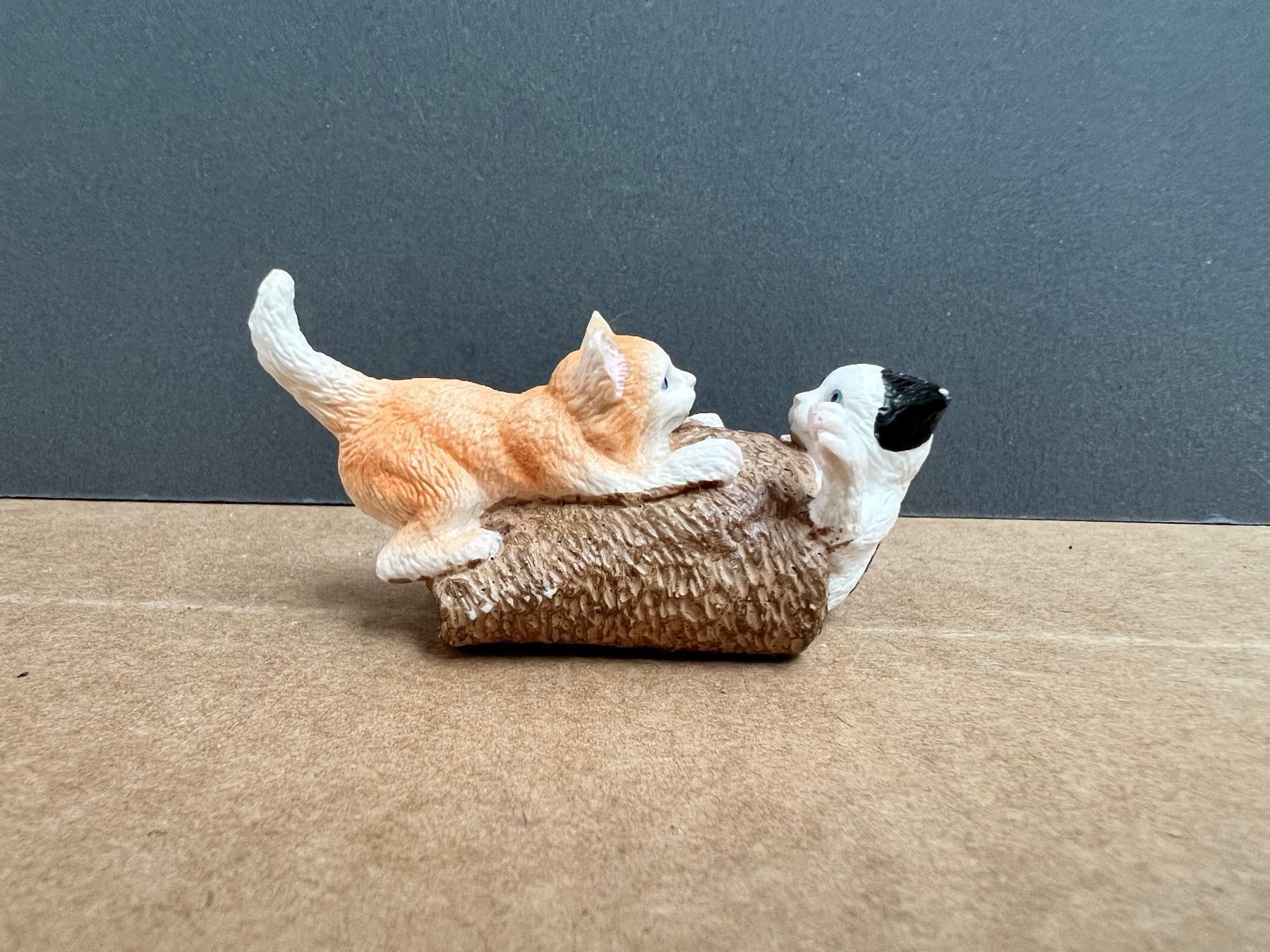 Schleich Statuette: Schleich 13723 Katzenjungen Katze – Usato da Ennetbaden venduto da mapa05 2