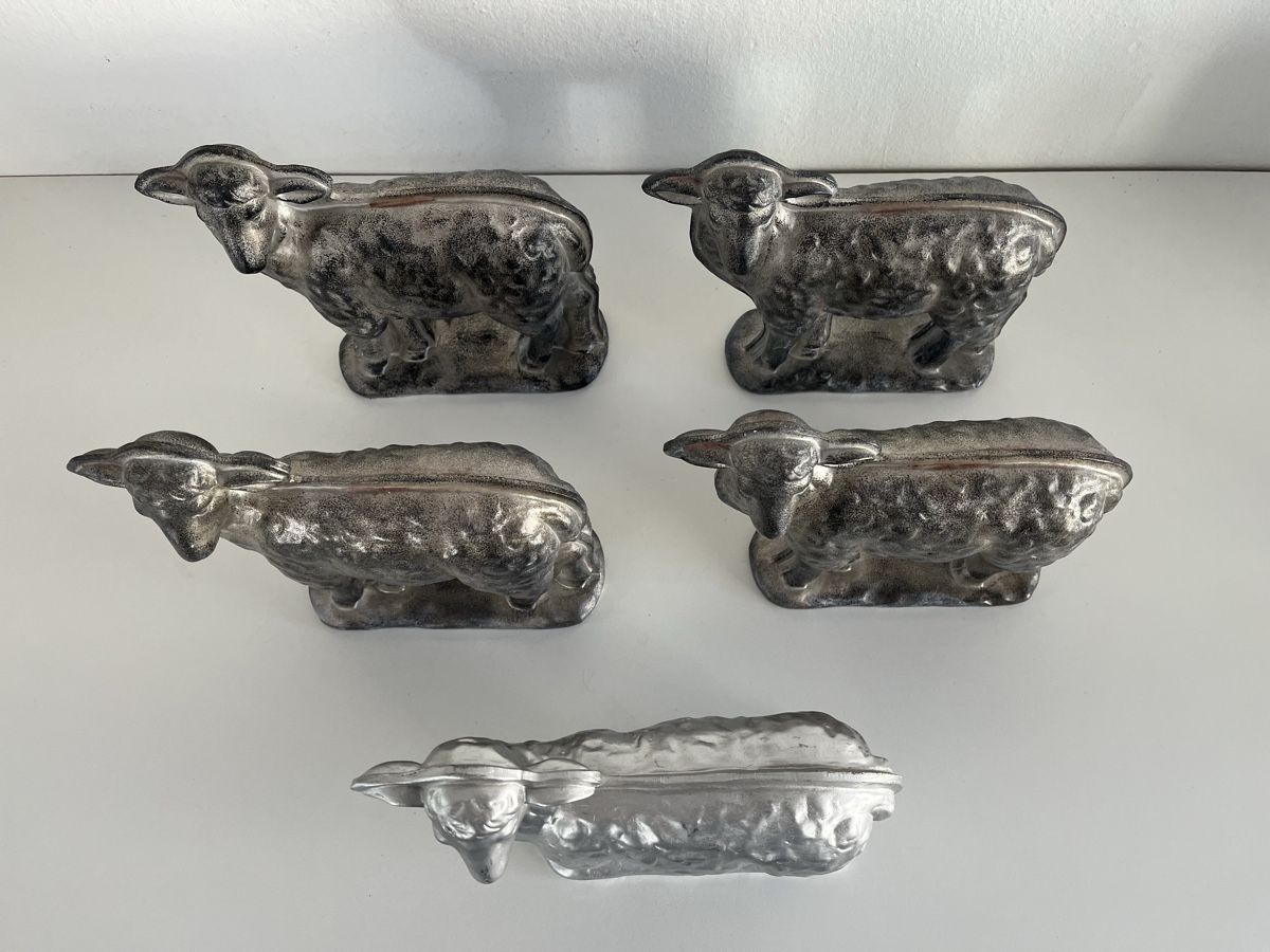 Statuette: 5 Stk. Schafe aus Kunststoff – Usato da Wetzikon ZH venduto da seli03 1
