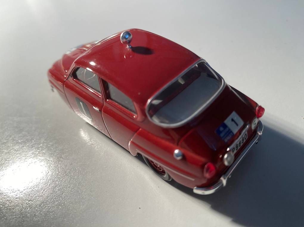 Modellautos: SAAB 96 Oldtimer Modell 1:43, rot – Gebraucht aus Bern von Pfupfi0 4