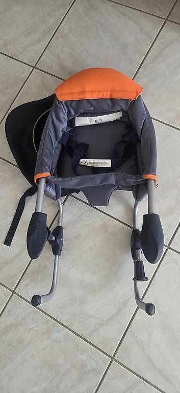 Seggioloni: Baby Tisch Sitz – Usato da Blauen venduto da Chicco66 1