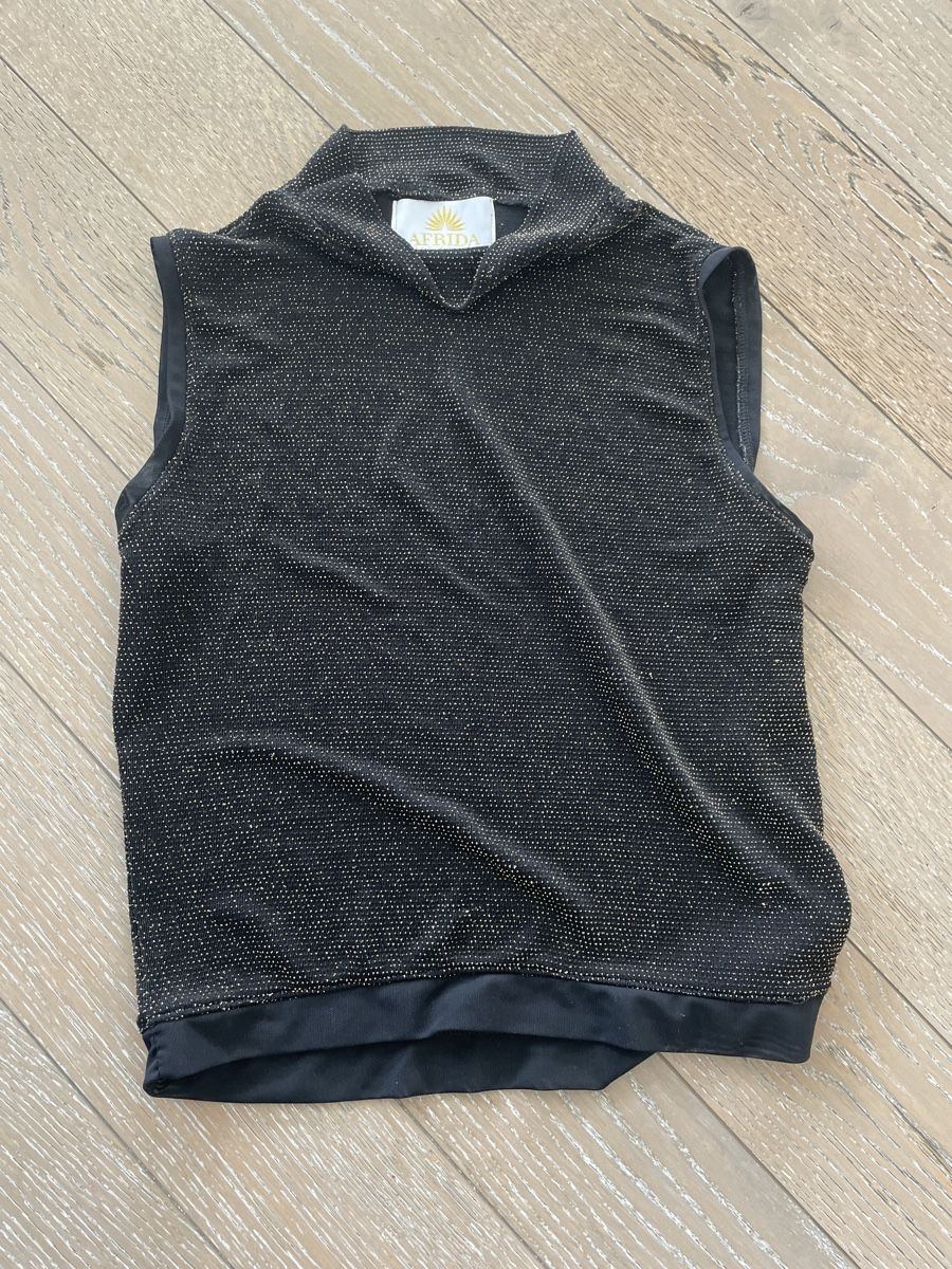 Tops: Glitter Top, Black, Sleeveless, Party – Gebraucht aus Zürich von muz_5h6k
