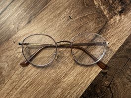 Schmuck-Brille gold von Zara