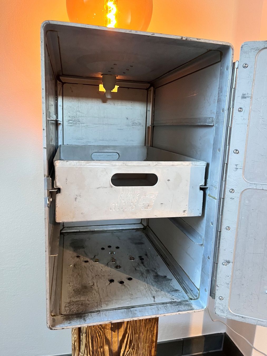 Altro in Aeronautica: Swissair Flugzeugtrolley – Usato da Fruthwilen venduto da bodensee_manufaktur 1