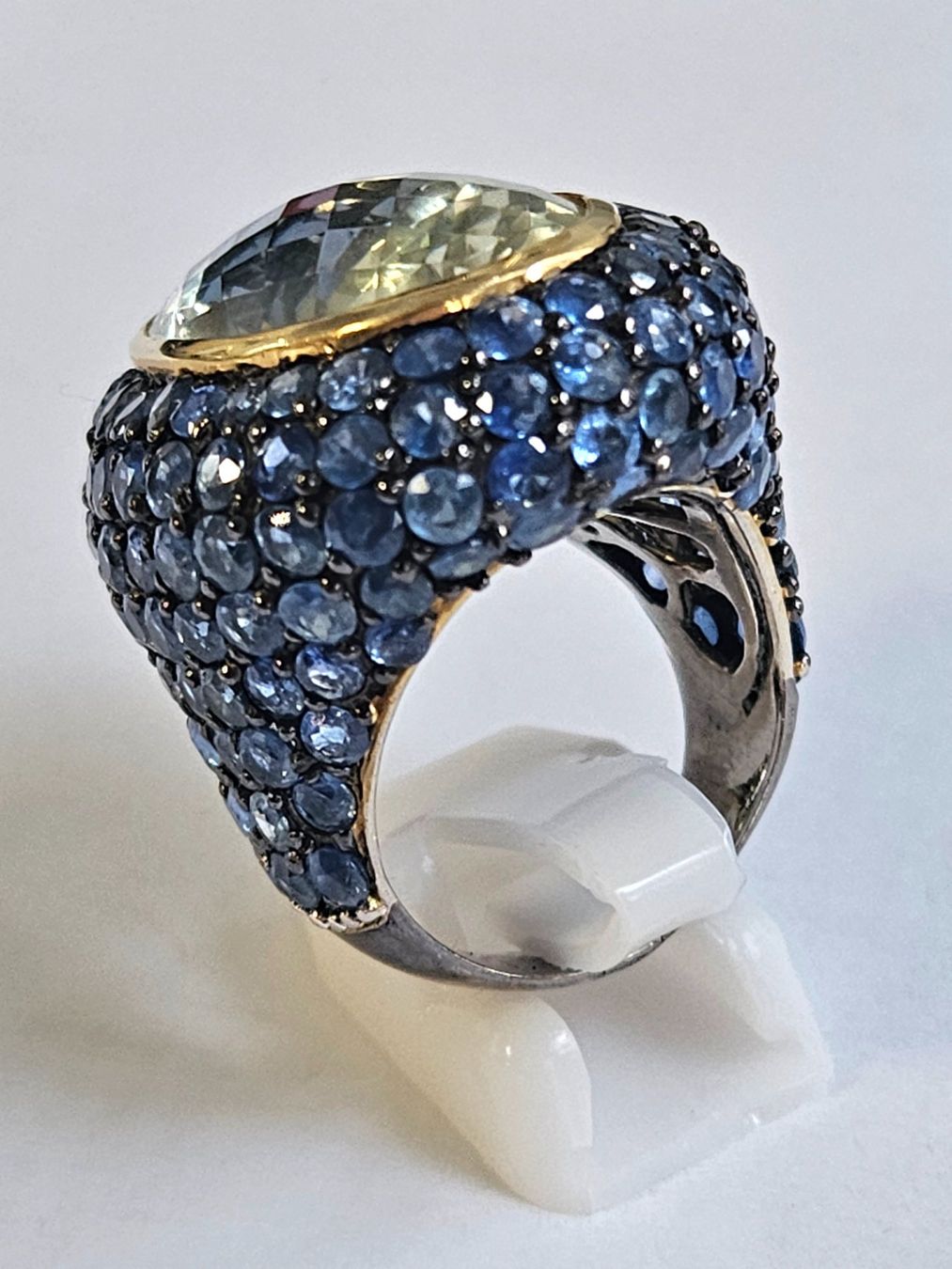 Anelli: Spektakulärer Cocktail Ring mit Citrin und Saphiren – Nuovo (secondo la descrizione) da Zürich venduto da adriben 1