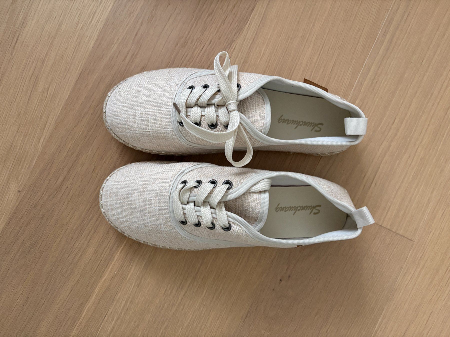 Scarpe da donna: NEU Damen Espadrilles / Sneaker Gr. 39 Beige – Nuovo (secondo la descrizione) da Steffisburg venduto da Octabrain