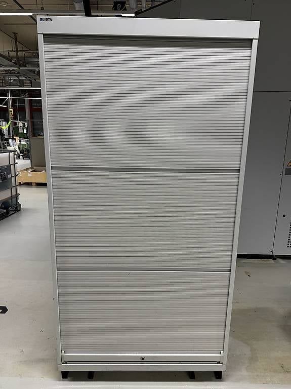 Armadi: Lista Schrank (Rolladenschrank) – Usato da Grüningen venduto da KTM93