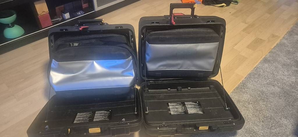 Valigie: 2 Original BMW-Seitenkoffer – Usato da Brugg AG venduto da nirob11 3