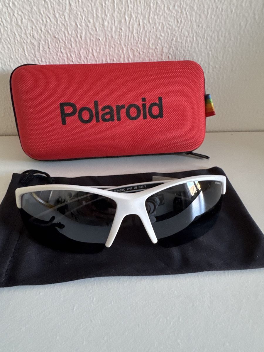 Polaroid Lunettes & Verres: Polaroid Sunglasses - White Frame – Neuf avec emballage d'origine à Bülach par Mellinchen30 2