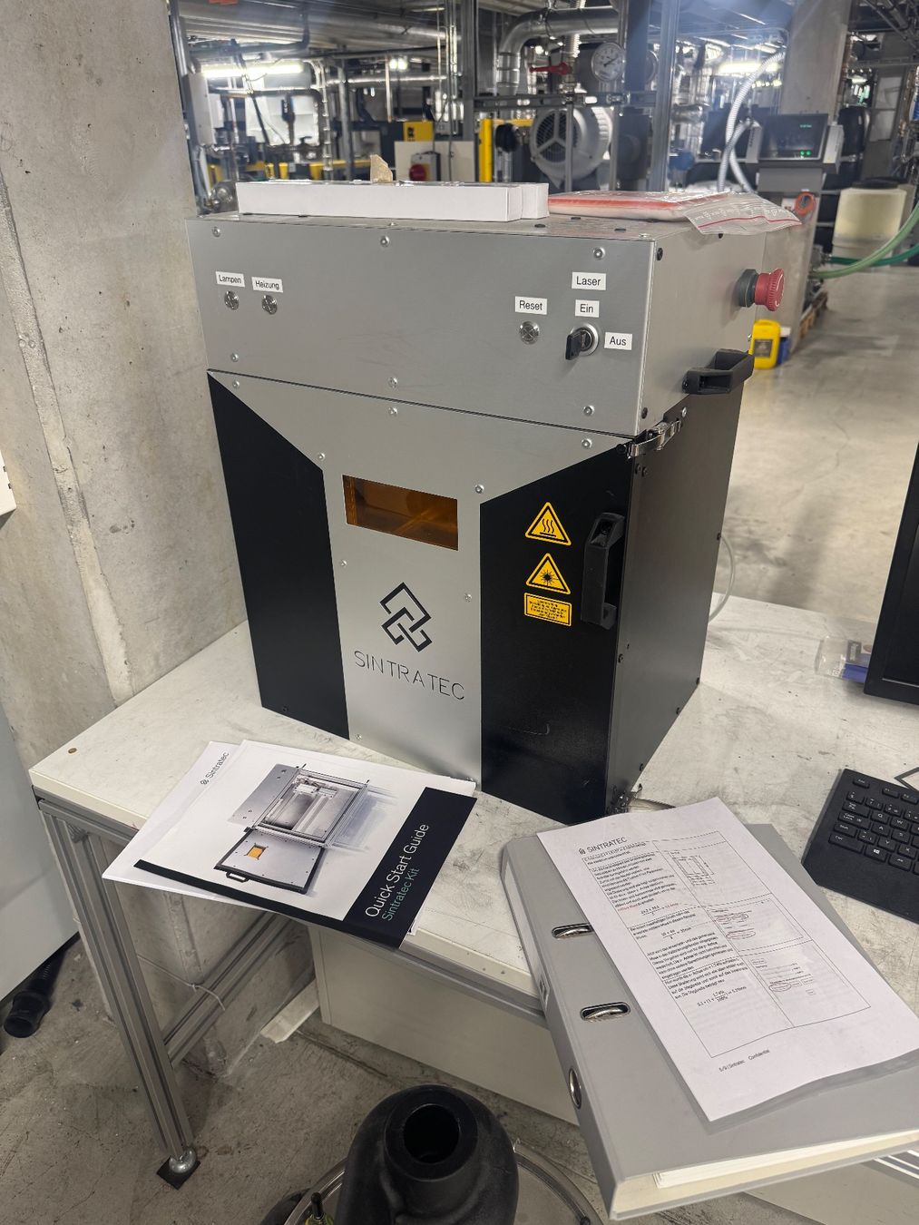 Imprimante 3D: Sintratec 3D Sinterdrucker – Défectueux à Ebnat-Kappel par pas_rw8z