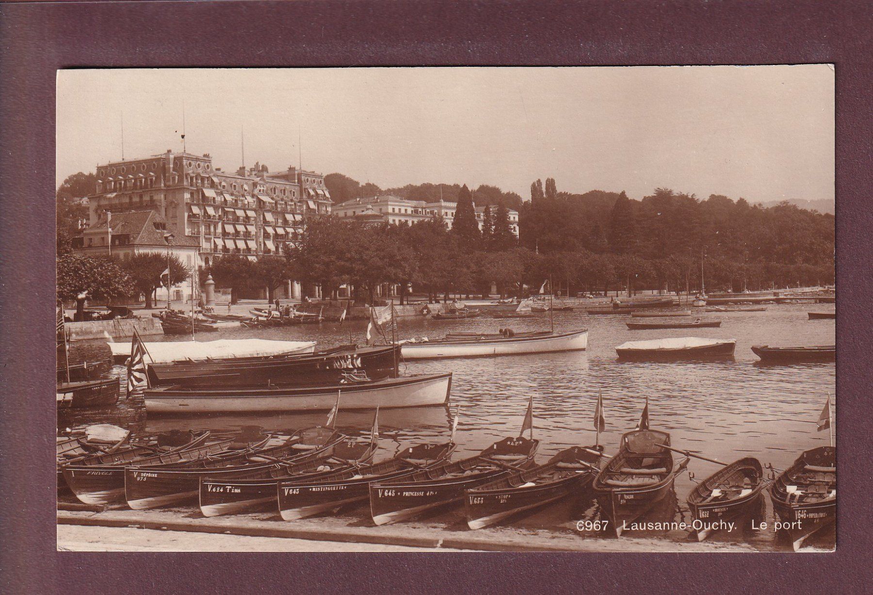 Ansichtskarten: LAUSANNE - Ouchy - Petits bateaux – Gebraucht aus Pully von nicecards