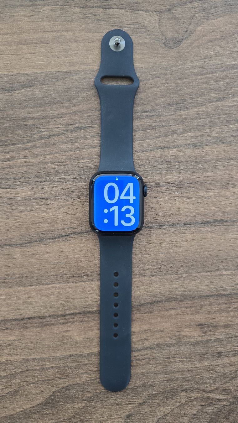 Apple Smartwatch: Apple Watch Series 8 / GPS 41mm Schwarz – Nuovo (secondo la descrizione) da Winterthur venduto da gia.23