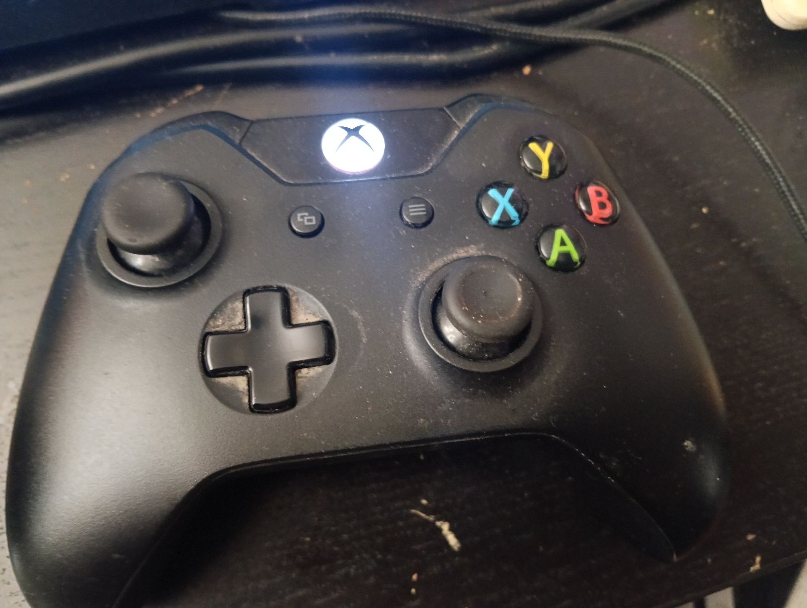 Microsoft Controller: Microsoft Xbox Wireless Controller schwarz micro usb – Gebraucht aus Zürich von TBG021