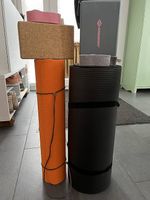 Yoga-Matten-Gürtel-Blöcke (Preis Verhandelbar)