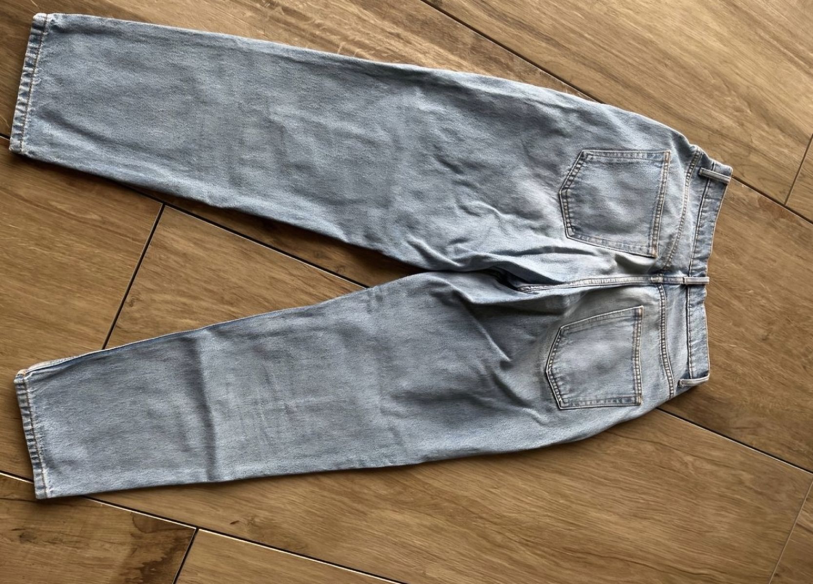 Asos Jeans: ASOS Design Jeans, hellblau, Grösse 30/28 – Usato da St. Gallen venduto da justmeeee 4