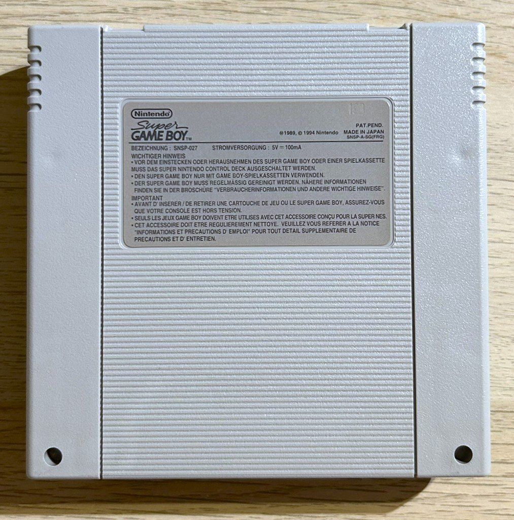 Nintendo Giochi: Super Game Boy Adapter Super Nintendo SNES – Usato da St. Gallen venduto da Alpine.Arcade 1