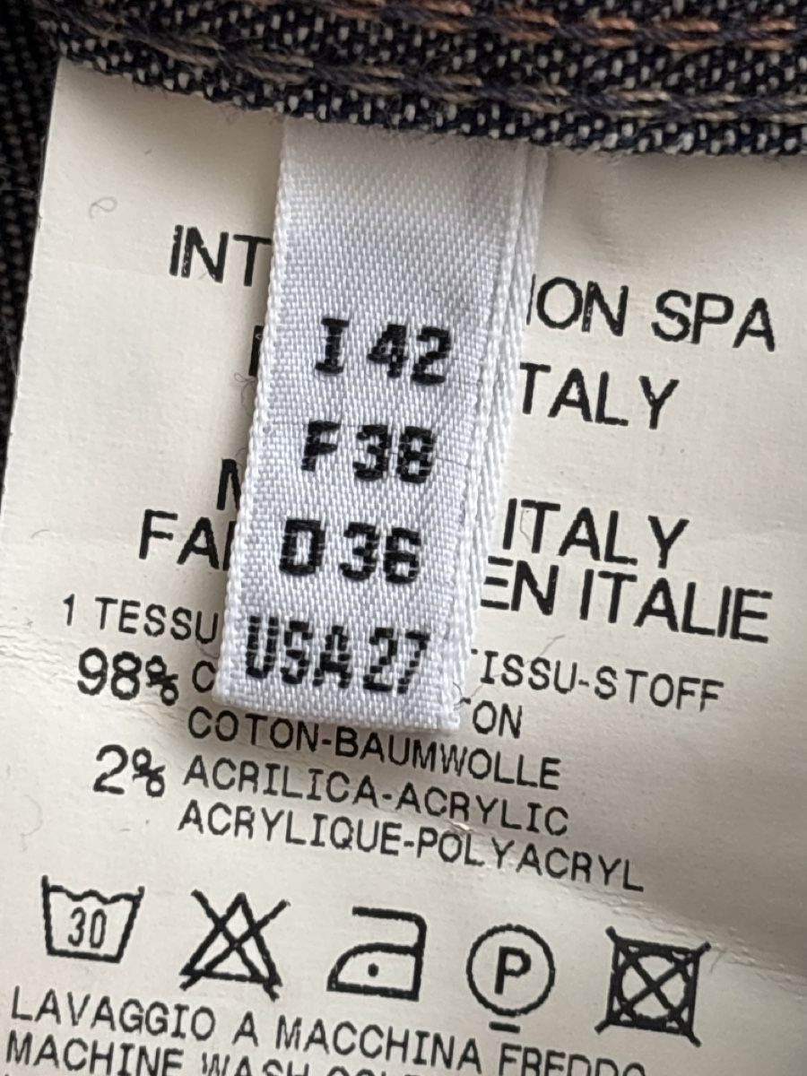 Girbaud Giacche: Marithe Francois Girbaud Jeans Jacke, neuwertig, Gr. I42 – Usato da Nebikon venduto da Draga25 5
