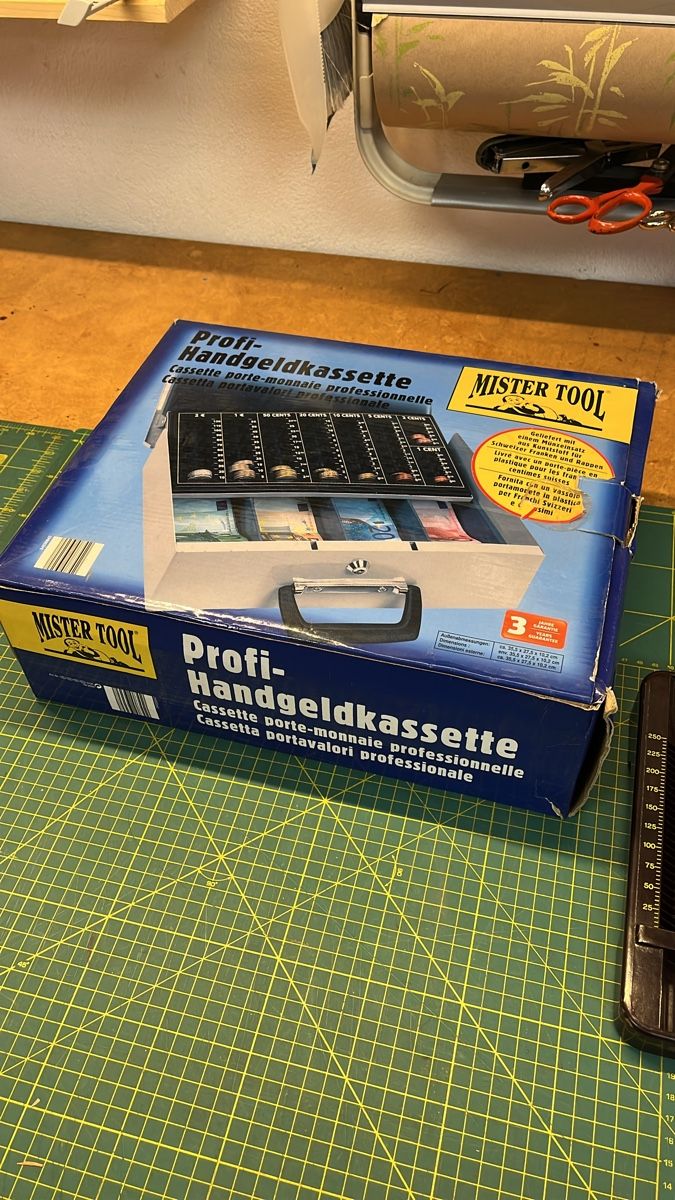 Registratore di cassa: MISTER TOOL PROFI HANDGELSKASSETTE – Usato da Lugano venduto da Kingolla 1