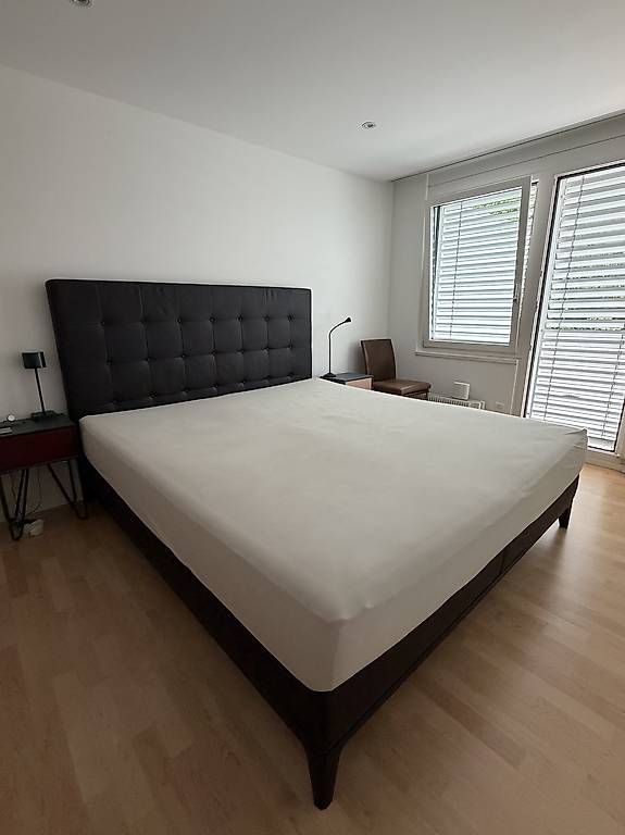 Letti: Luxus Auping Boxspringbett Criade mit 2 Motoren Leder – Usato da Zug venduto da mel_kyra 1