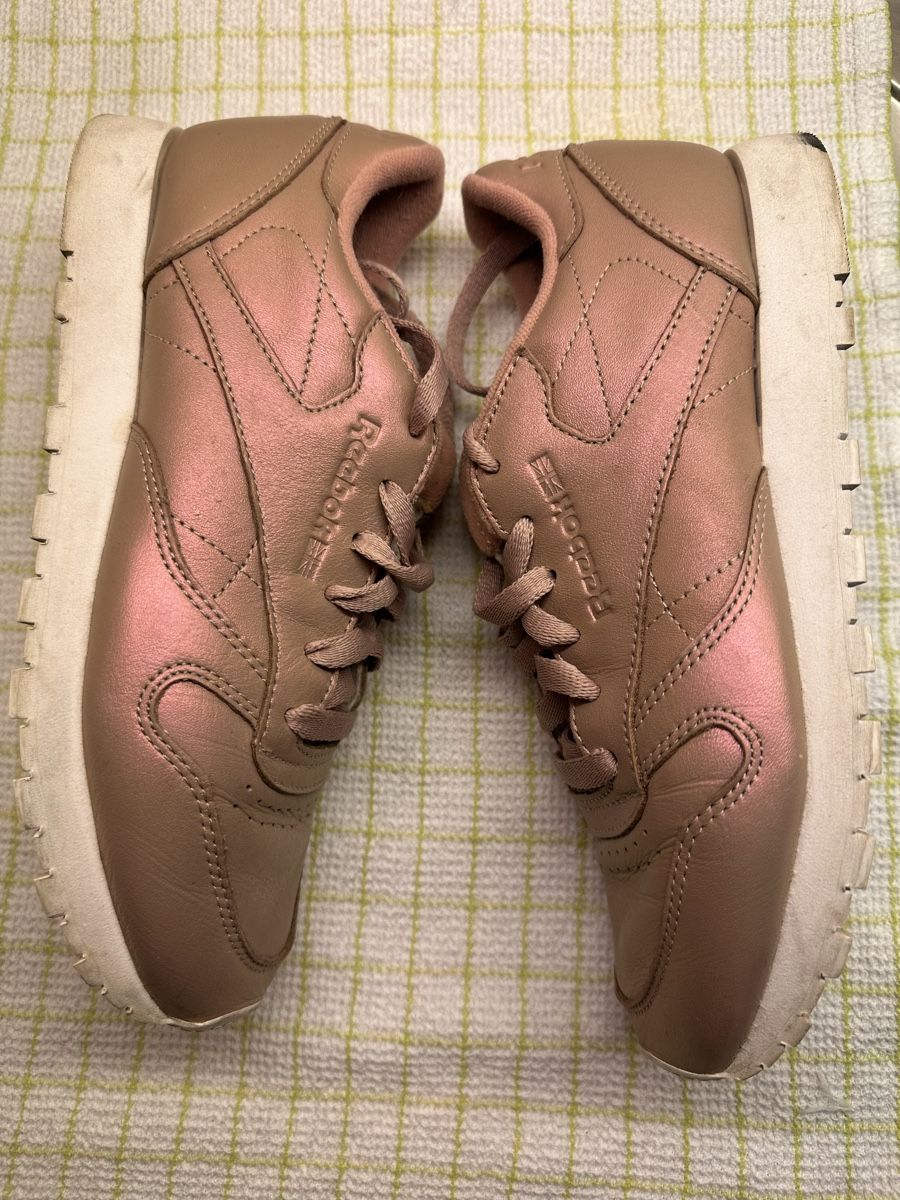 Reebok Scarpe da donna: Reebok Schuh / Sneaker / Chrome / Grösse 38 – Usato da Zürich venduto da _aangela 3