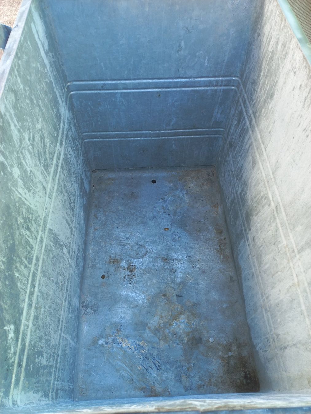 Autres articles bureau & commerces: Abfallcontainer Kehrichtcontainer Müllcontainer Container 3 – D'occasion à DULLIKEN par Lerchclassicdulliken 6