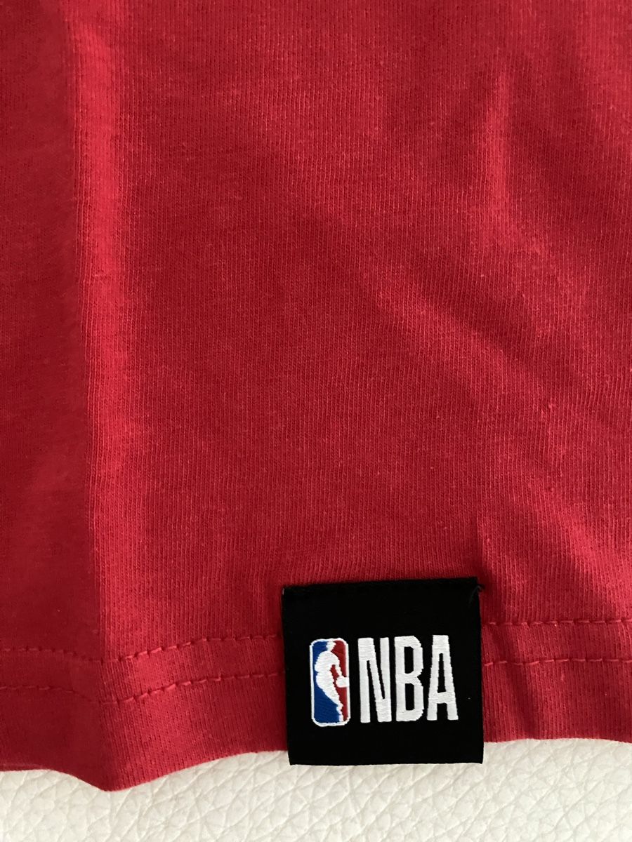 T-shirt: Chicago Bulls   NBA Tshirt – Usato da Opfikon venduto da Luis144 4