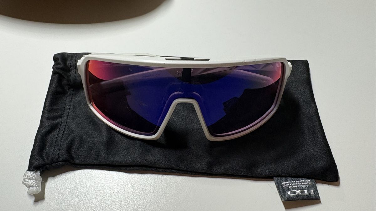 Oakley Occhiali & Lenti: Oakley Sutro – Usato da Pfäffikon ZH venduto da 17nino