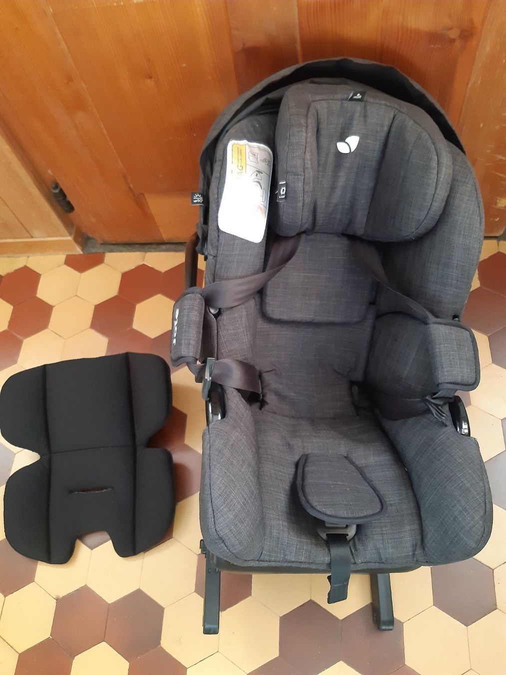 Joie Auto-Kindersitze: Babysitz mit Isofixstation von Joie – Gebraucht aus Heimiswil von Katze028 8