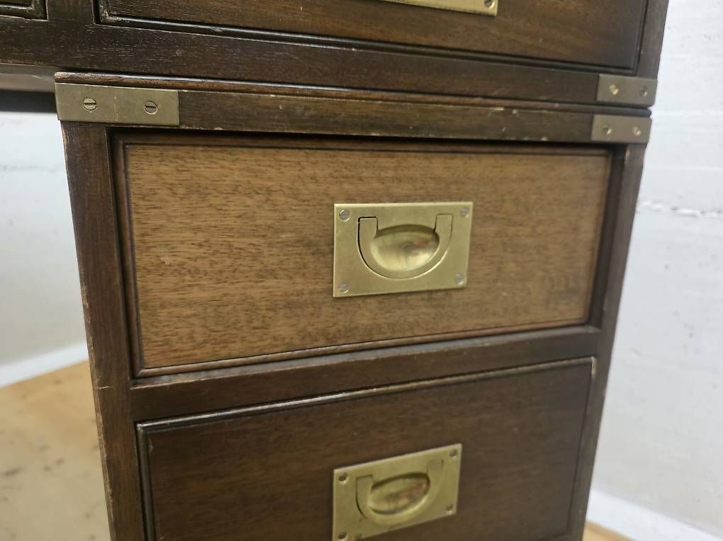 Scrivanie: Englischer Schreibtisch Vintage – Usato da Münchenbuchsee venduto da LuupBrocki 3