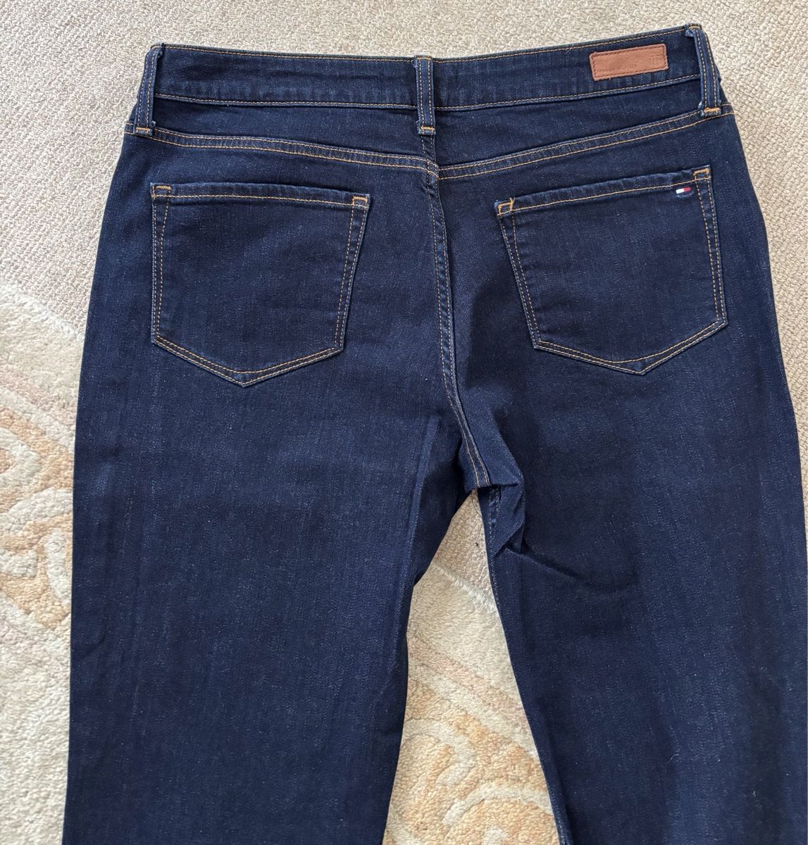 Tommy Hilfiger Jeans: Jeans Tommy Hilfiger – Neu (gemäss Beschreibung) aus Eggersriet von car_w5cl 5