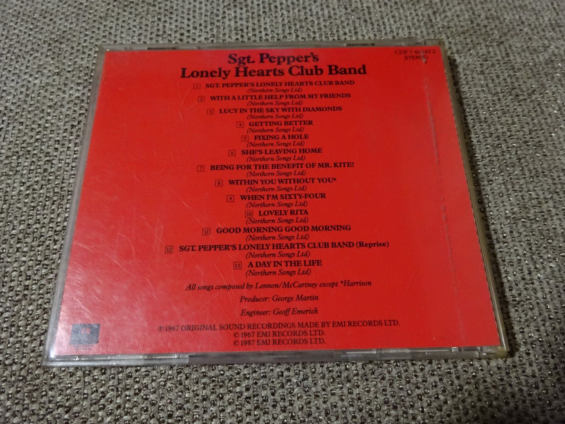 CD: Lonely Hearts/The Beatles – Nuovo (secondo la descrizione) da Rothrist venduto da Mistery1 1