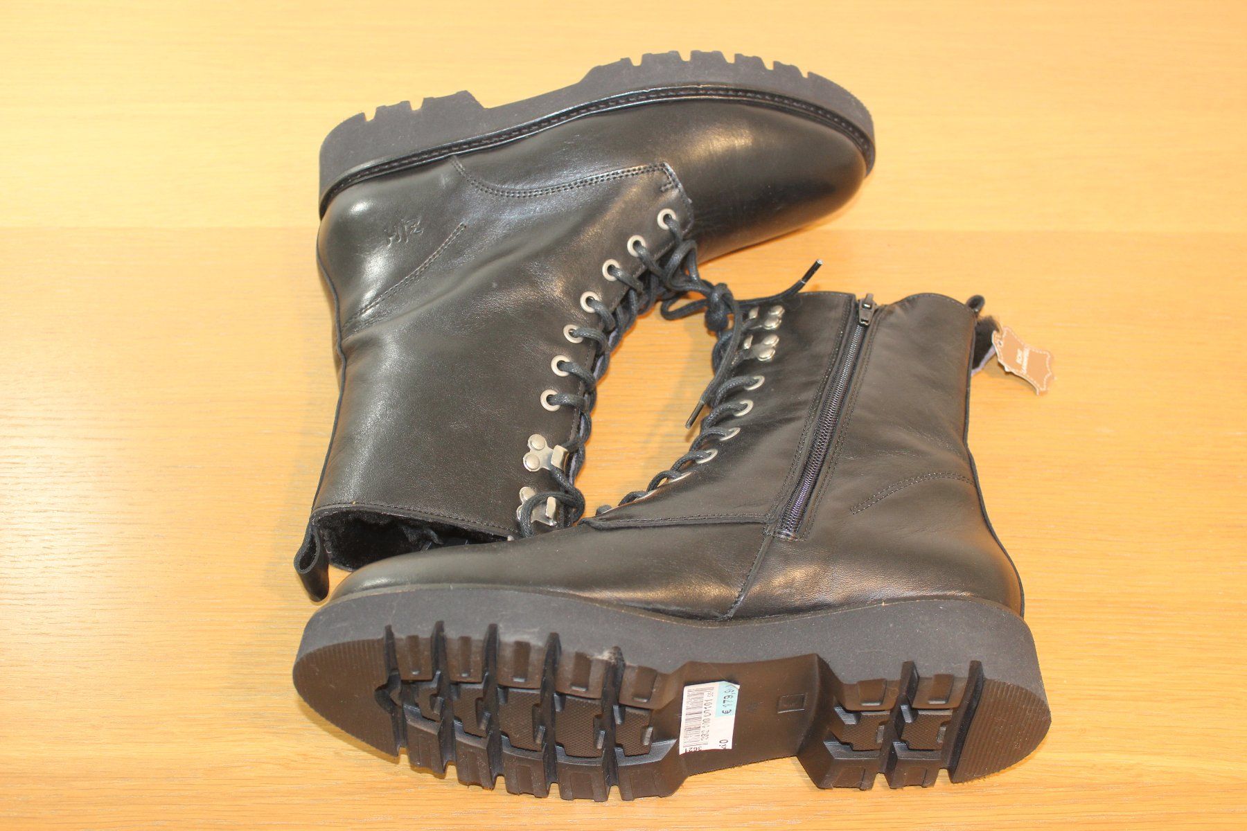 Damenschuhe: Winterstiefel Z/H Gr.40 – Neu (gemäss Beschreibung) aus Basel von Mila_Graf 1