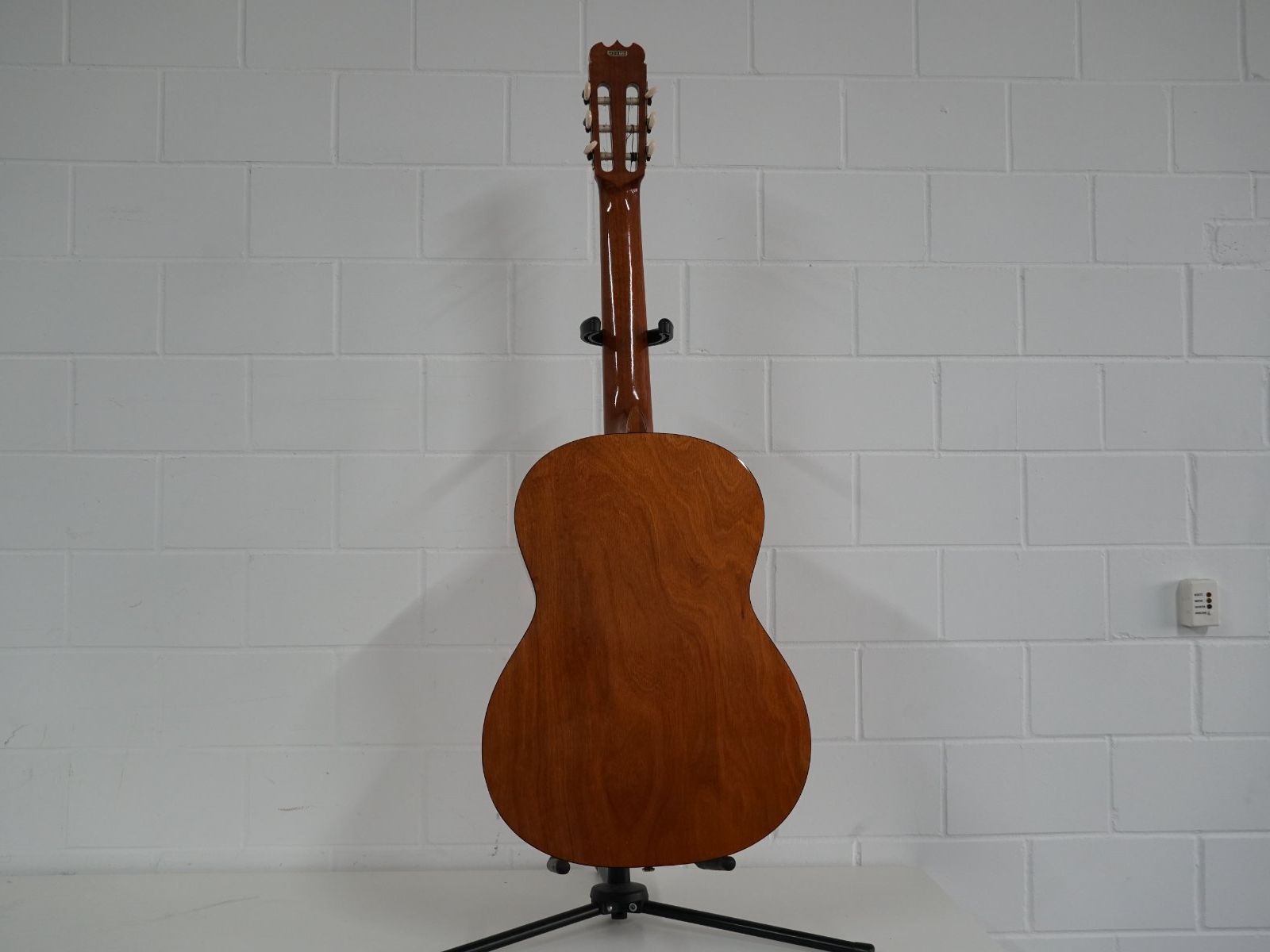 Aria Musikinstrumente: Aria A 573 (Gitarre) – Gebraucht aus Rüti ZH von Restwert_Rueti_ZH 1