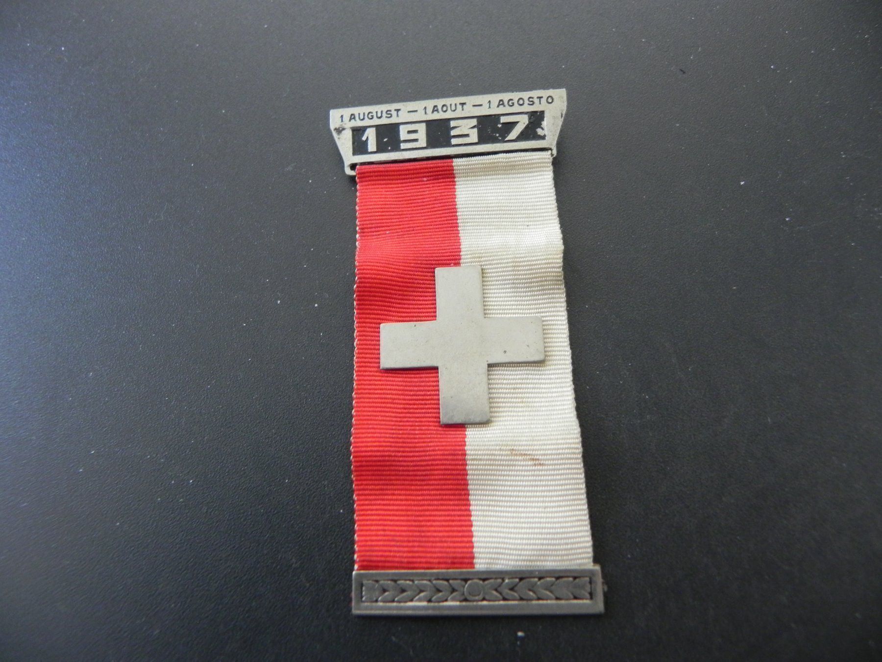 Broschen & Nadeln: Abzeichen 1. August 1937 – Gebraucht aus Biel/Bienne von Gogolozi