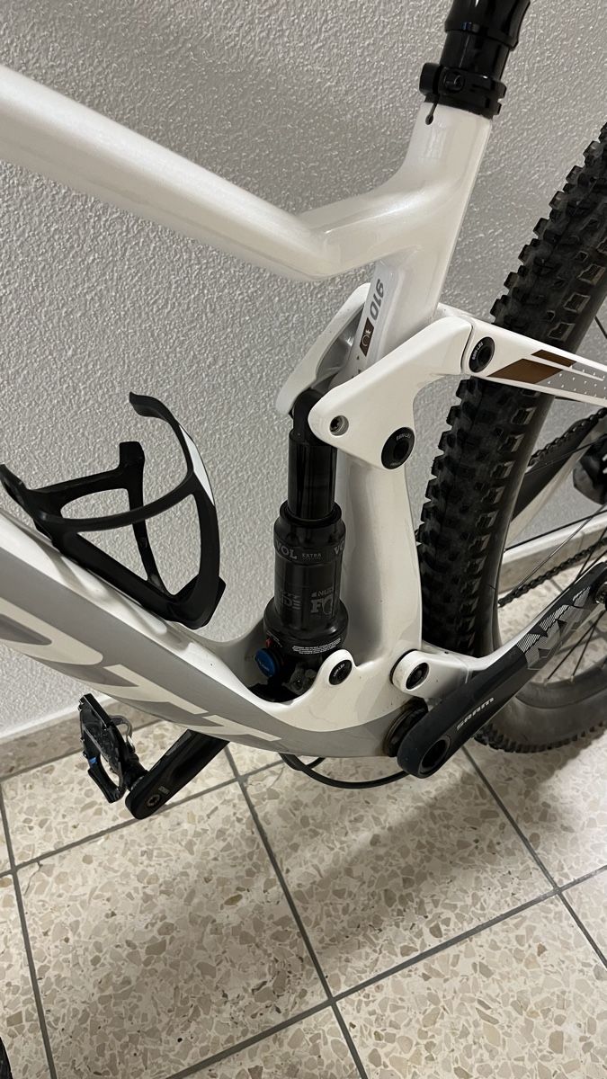 Scott Vélos: Mountainbike Scott Contessa Spark – D'occasion à Eich par Warthli 2