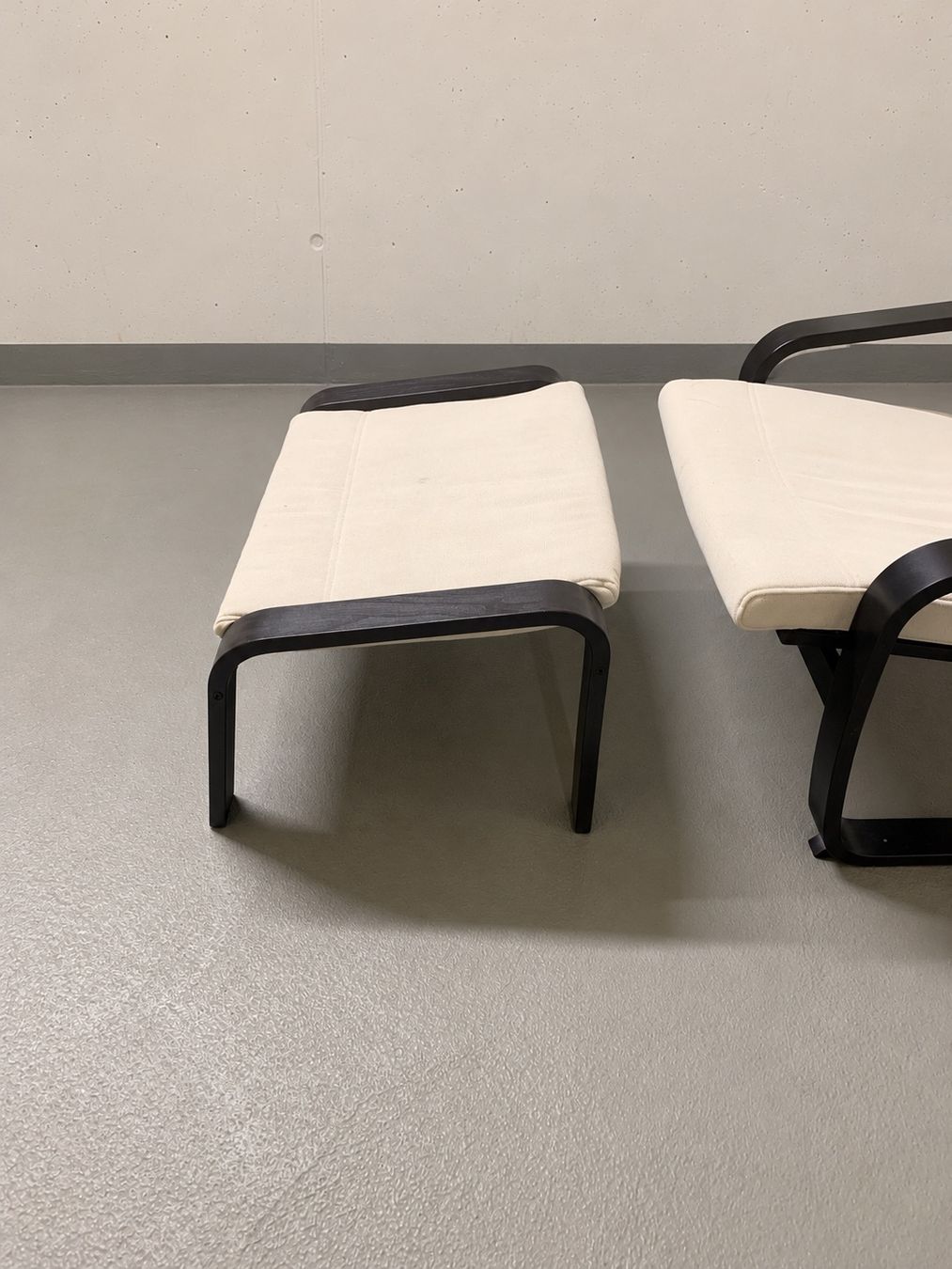 Ikea Poltrone: IKEA Sessel mit Fusshocker Gebraucht – Usato da Steinhausen venduto da CardNGame 4