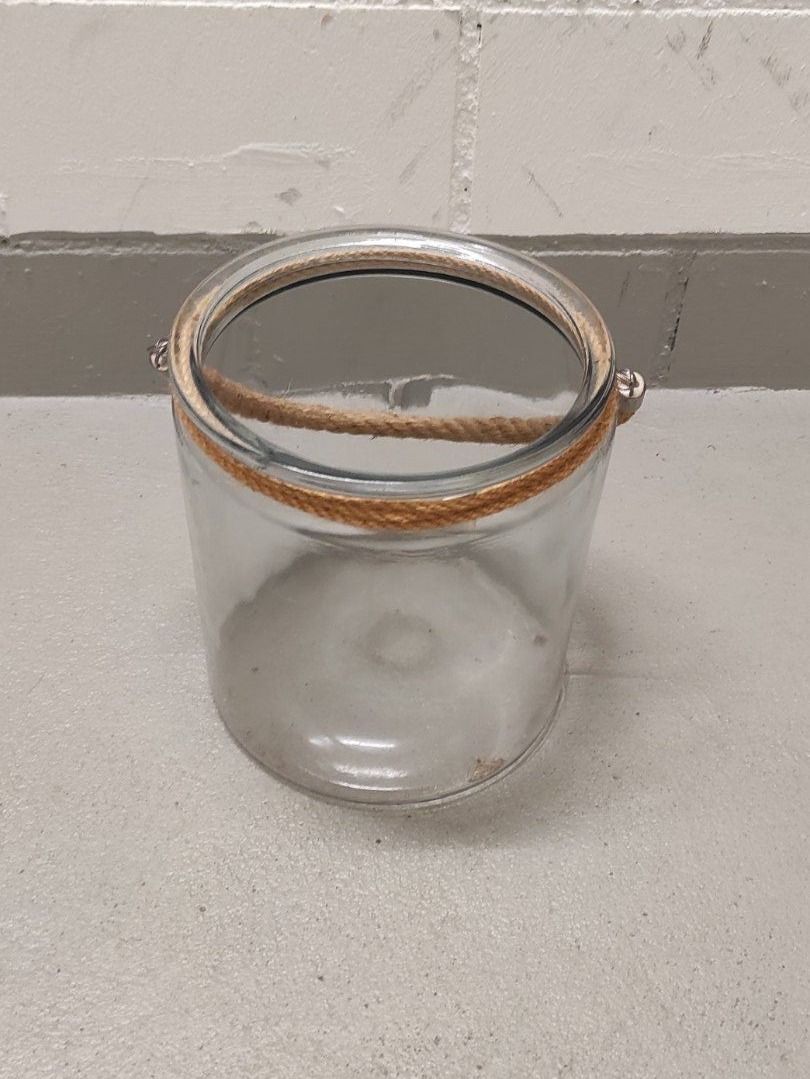 Alle Dekorationen: Glas Windlicht  Vase mit Jute-Henkel – Gebraucht aus Rümlang von Trojka25