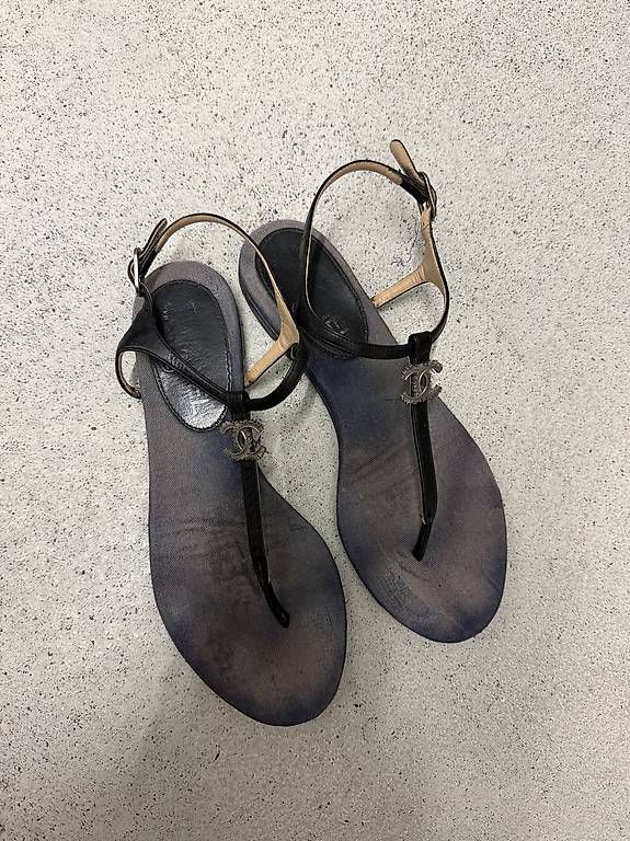 Chanel Damenschuhe: Chanel Sandalen – Gebraucht aus Wädenswil von Cocomagi 3