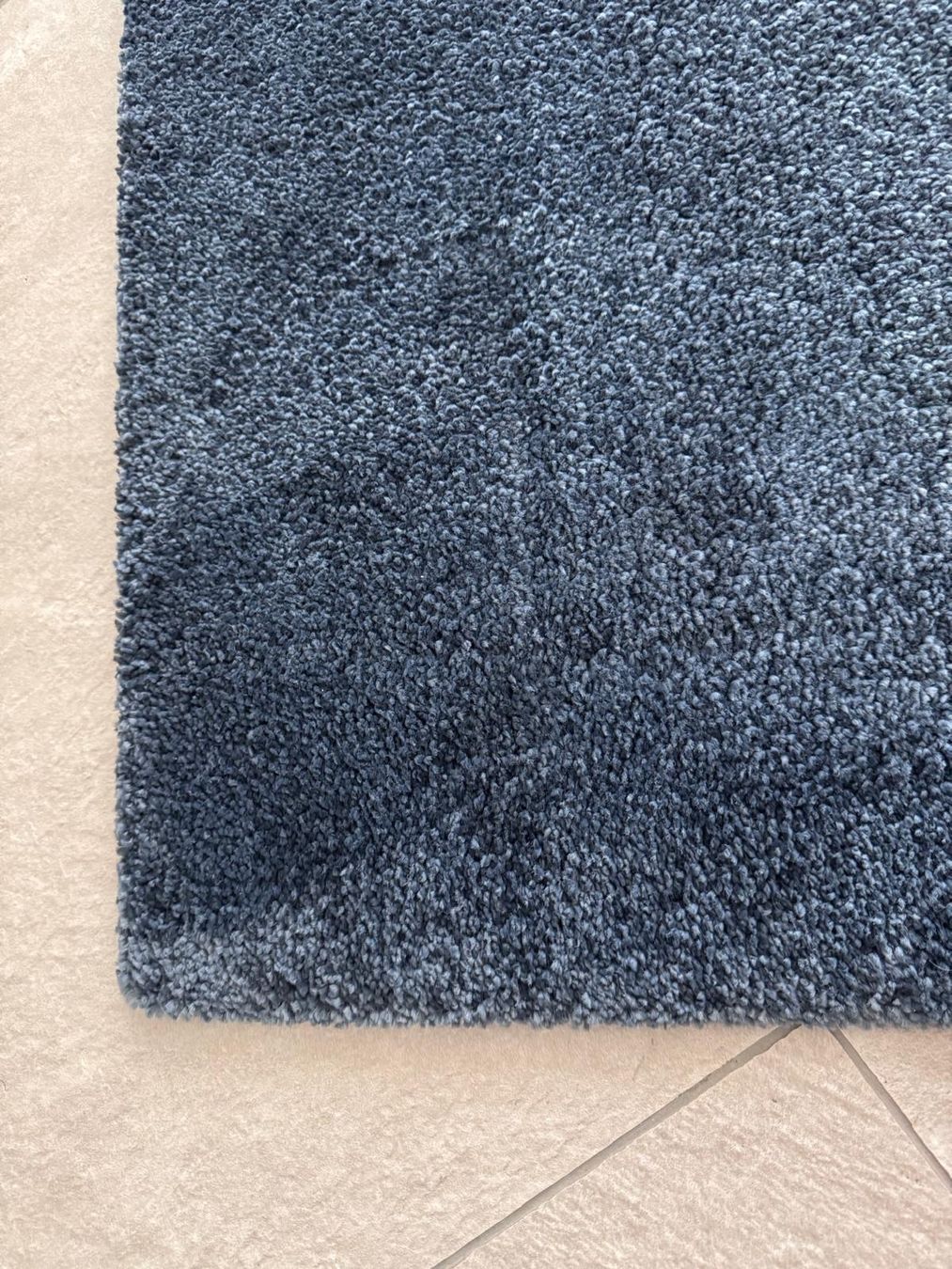 Teppiche: Teppich  – Gebraucht aus Olten von ani_yx5j 1