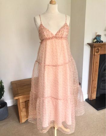 NEW - Zara Organza Floral Dress NP: 140.-