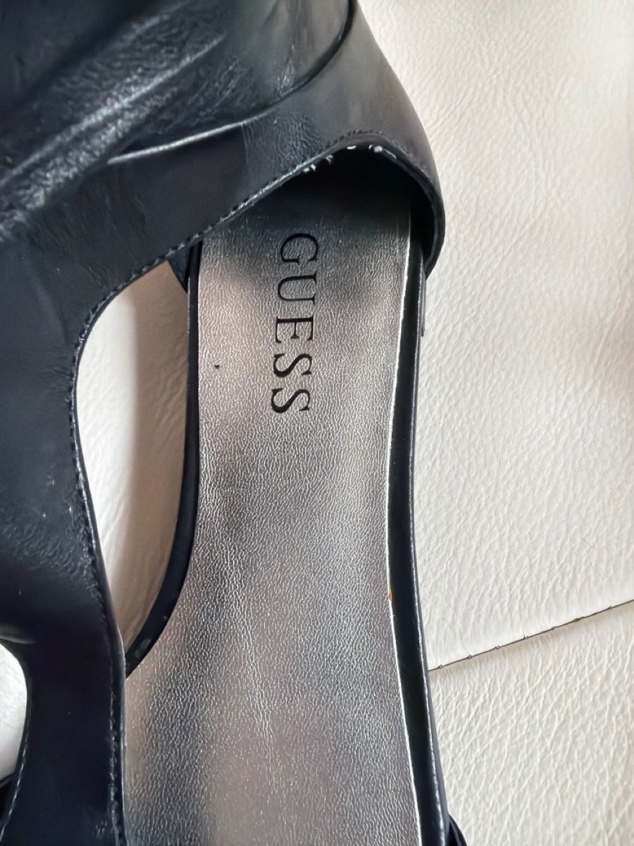 Guess Scarpe da donna: Guess – Nuovo (secondo la descrizione) da Pully venduto da Kalissa 2