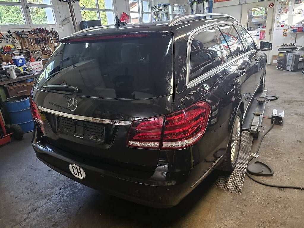 Mercedes-Benz Automobili: MB E250 Kombi ab MFK und Service – Usato da Tägerig venduto da Gogo21776 1
