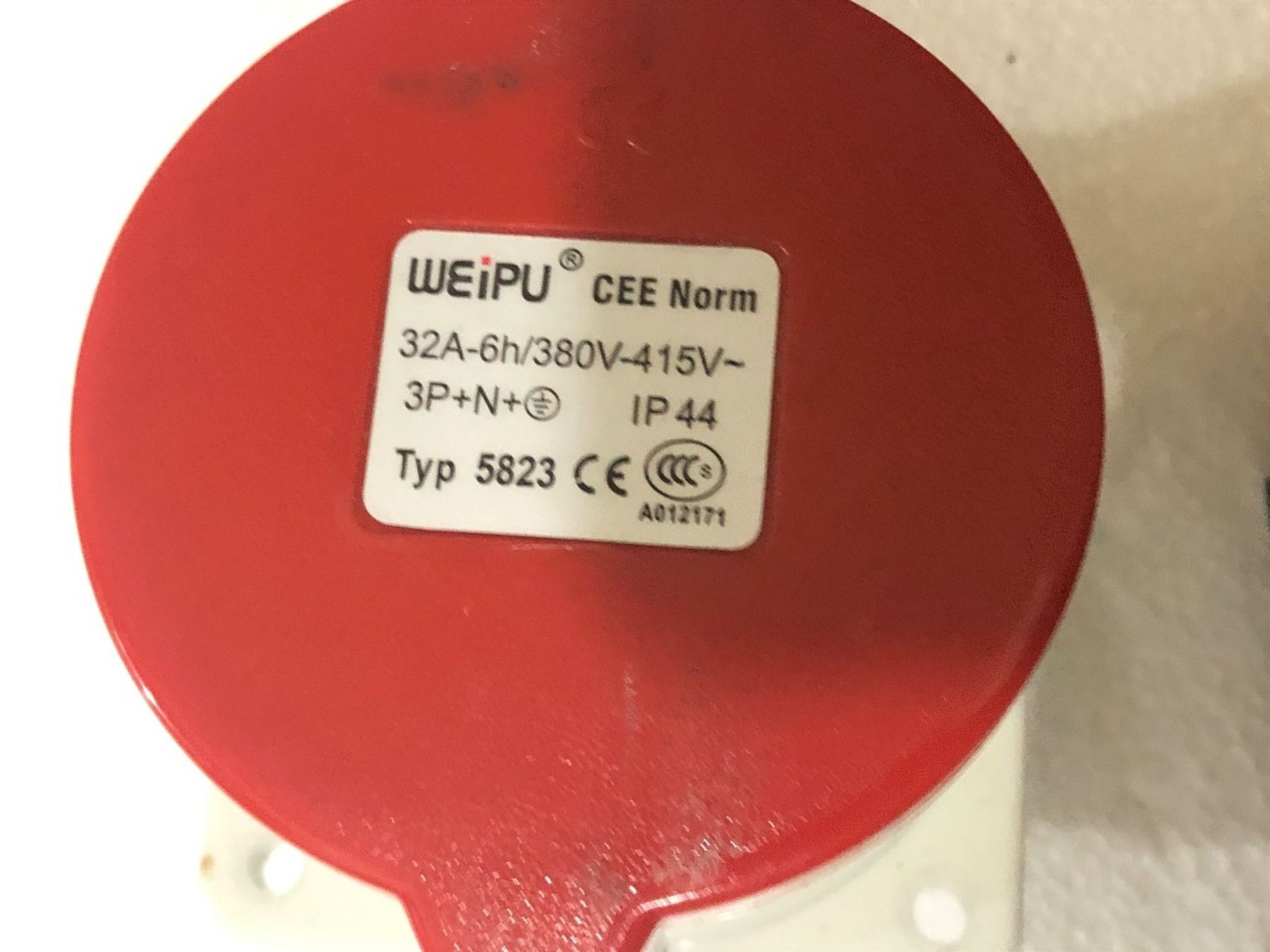 Stecker: Einbausteckdose Steckdosen  32A  +16-10A – Gebraucht aus Biel-Bienne von alos07 1