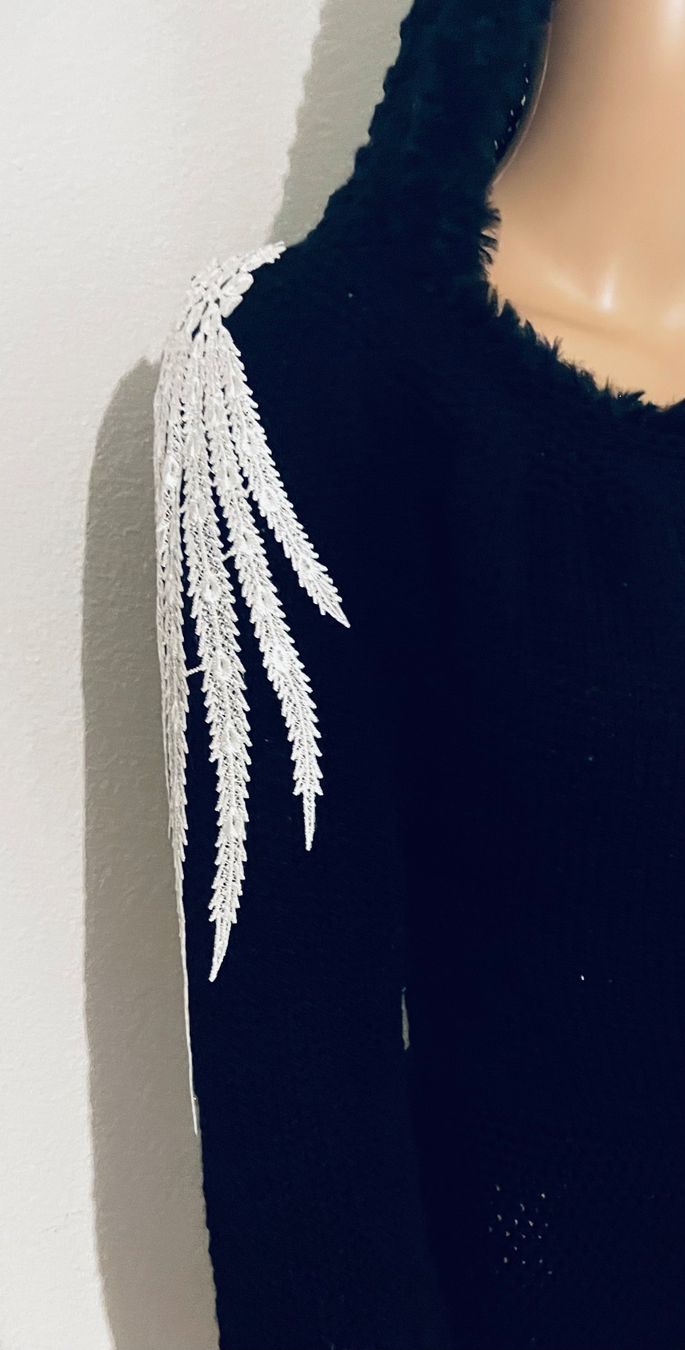 Vestiti: Kleid mit Kapuze Neu Grösse M – Nuovo e nell'imballaggio originale da Au ZH venduto da Jaggy4 4